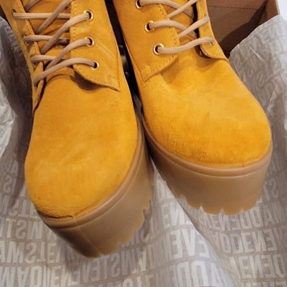 Steve Madden Tindra Womens Suede Platform Ankle Boots | US 8 NEW! - Picture 9 of 14